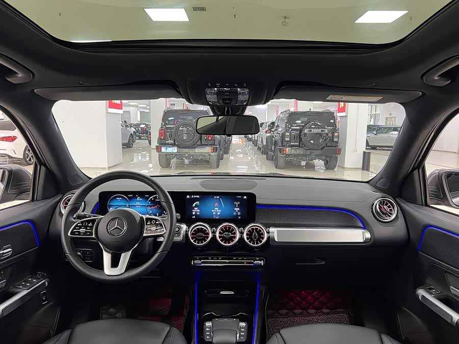 Mercedes-Benz GLB Class 2021 car image #9