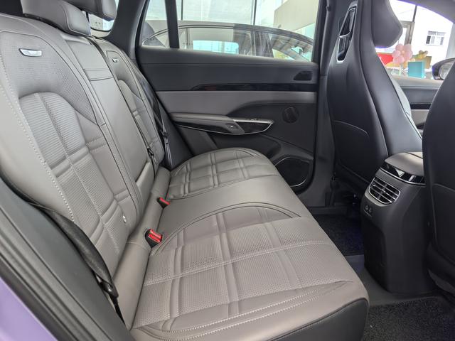 HongQi TianGong 08 2025 immagine di auto #9