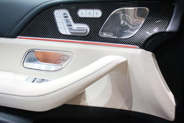 Mercedes-Benz GLS AMG 2024 car image #9