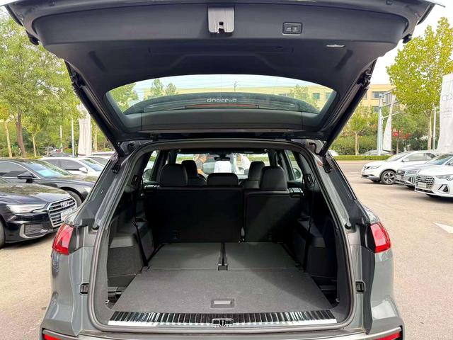 Audi Q6 2024 image de voiture #9