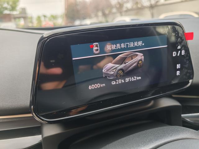 Volkswagen ID.UNYX 06 2025 image de voiture #9