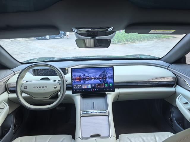 Exceed Stellar Era ES 2024 car image #9