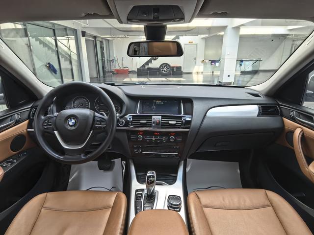 BMW X4 2016 car image #9