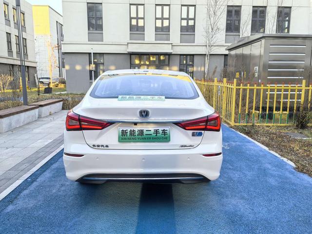 Changan Eado EV 2019 car image #9