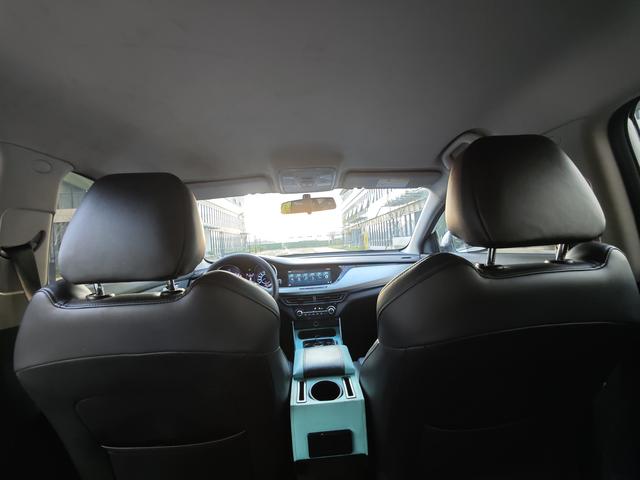 Changan Eado EV 2022 car image #9