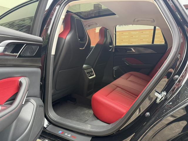 HongQi H6 2025 car image #9