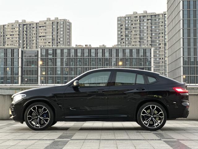 BMW X4 M 2020 #9 BMW X4 M 2020 immagine di auto #9