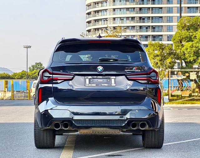 BMW X3 M 2022 car image #9