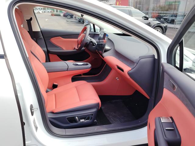 HongQi TianGong 05 2025 car image #9