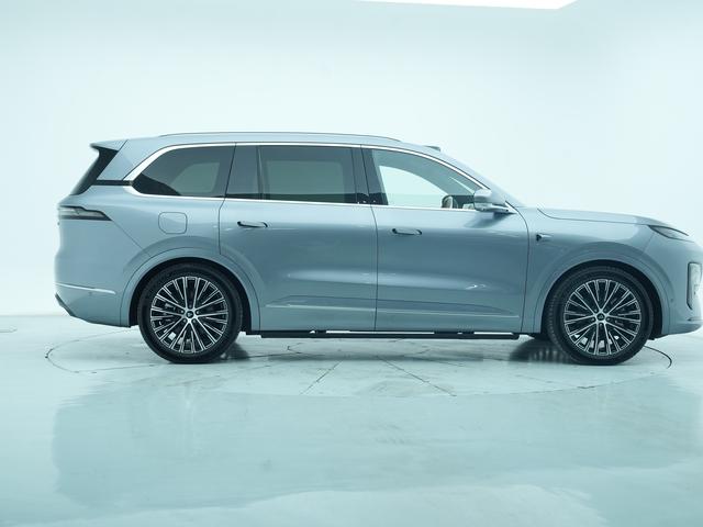 Deepal S09 2025 #9 Deepal S09 2025 car image #9