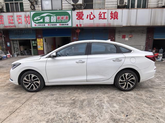 Changan Eado EV 2019 #9 Changan Eado EV 2019 image de voiture #9