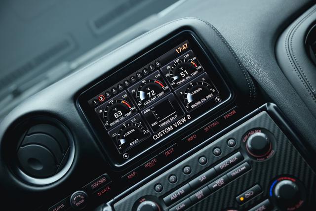 日产 日产GT-R 2012 汽车图片 #9