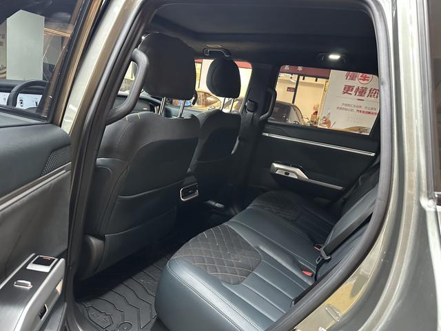 Deepal G318 2024 car image #9