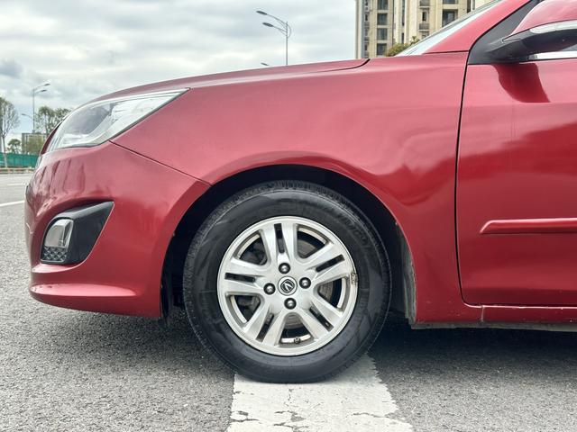 Changan Alsvin V5 2014 car image #9