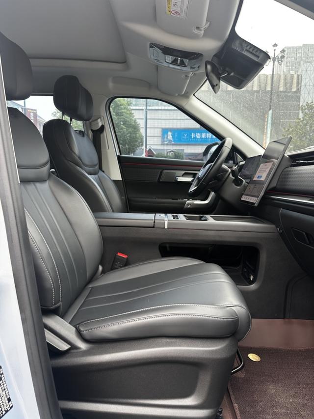 Chery Exploration 06 C-DM 2024 car image #9