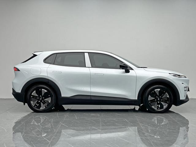 Deepal S05 2025 #9 Deepal S05 2025 car image #9