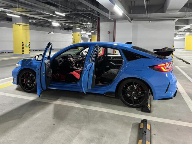 Honda Civic (Imported) 2025 car image #9