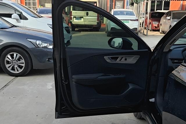 HongQi E-QM5 2023 #9 HongQi E-QM5 2023 صورة سيارة #9