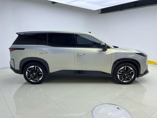 Toyota Bozhi 3X 2025 image de voiture #9