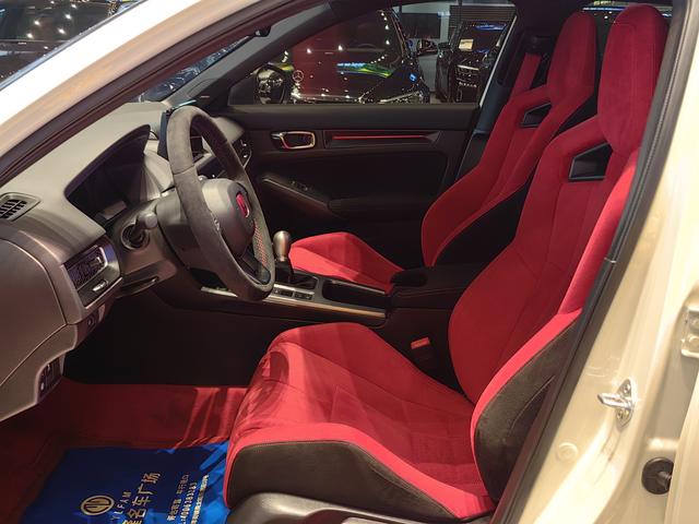 Honda Civic (Imported) 2025 car image #9