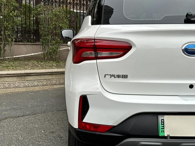 GAC ix4 2019 صورة سيارة #9