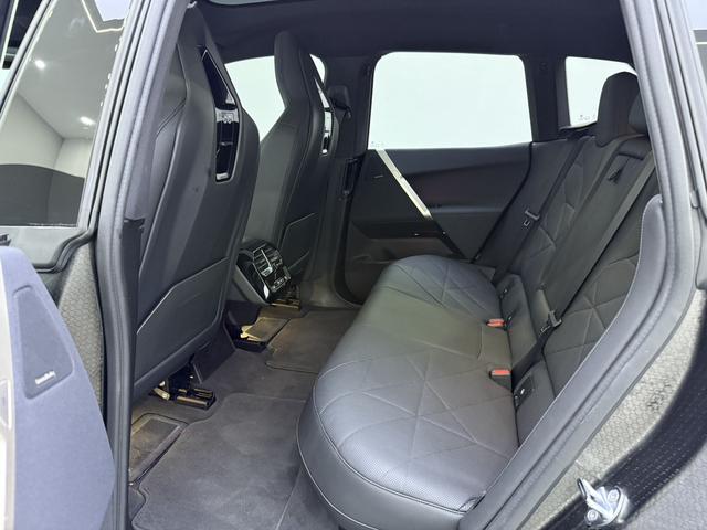 BMW iX 2022 #9 BMW iX 2022 car image #9