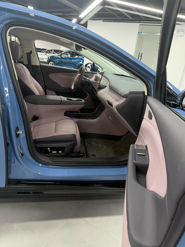 HongQi TianGong 05 2025 car image #9