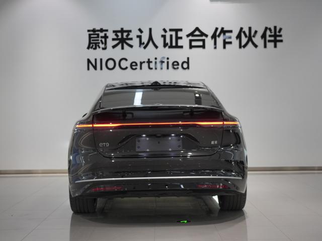 蔚来 蔚来ET9 2025 汽车图片 #9