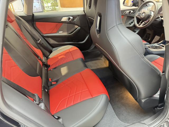 BMW 2 Series car image #9