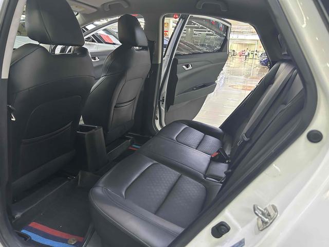 Changan Eado EV 2022 #9 Changan Eado EV 2022 car image #9