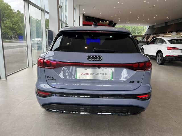 Audi Q6L Sportback e-tron 2025 #9 Audi Q6L Sportback e-tron 2025 car image #9