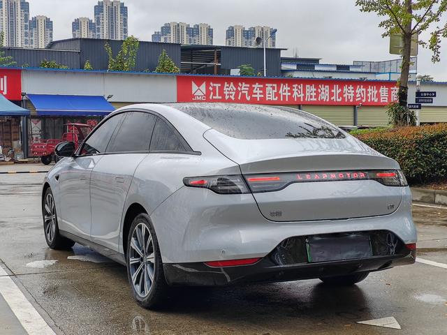 零跑汽车 零跑C01 2023 汽车图片 #9