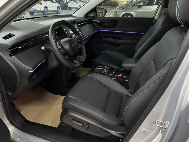 Honda e:NP2 2024 car image #9