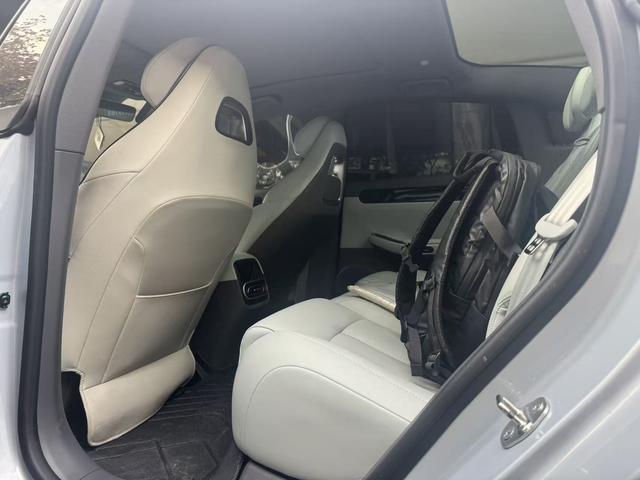 零跑汽车 零跑C01 2024 汽车图片 #9