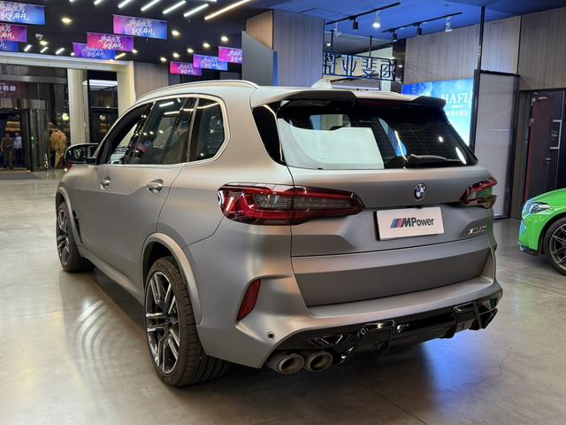 BMW X5 M 2022 car image #9