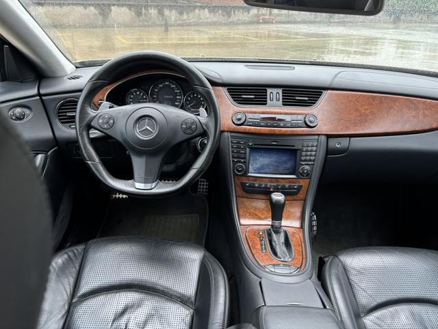 Mercedes-Benz CLS AMG 2008 car image #9