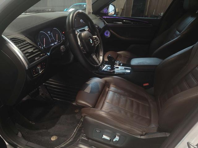 BMW X4 2018 صورة سيارة #9