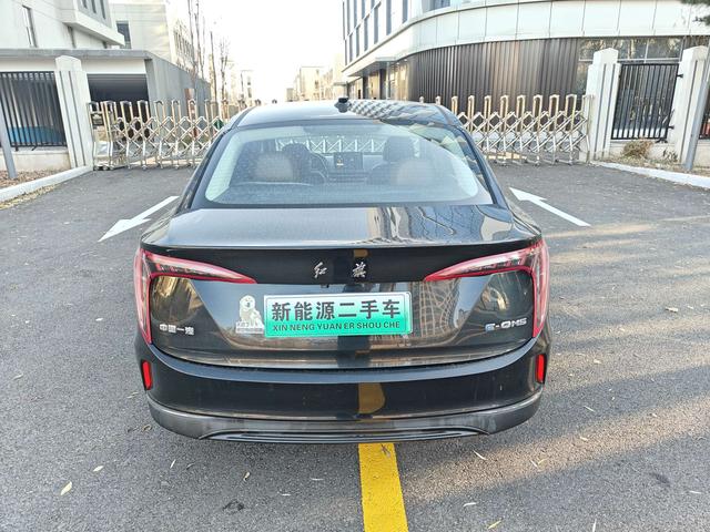 HongQi E-QM5 2021 immagine di auto #9