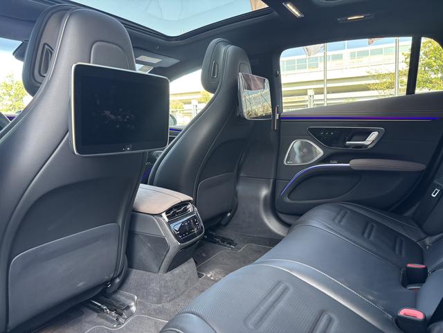 Mercedes-Benz EQS AMG 2024 immagine di auto #9