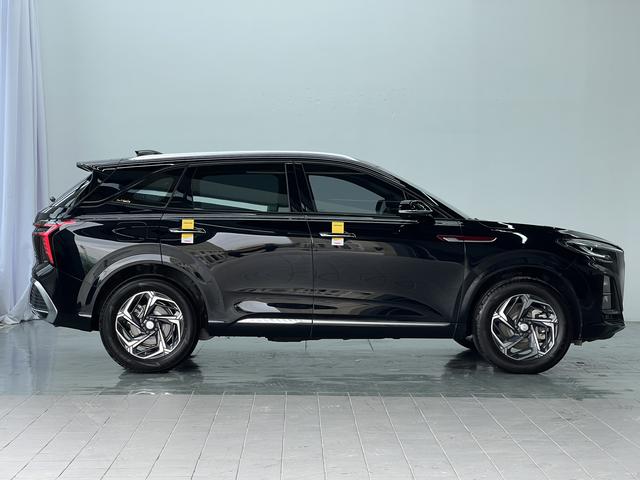 HongQi HS3 2024 car image #9