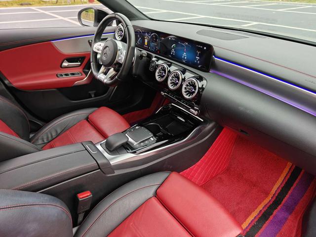 Mercedes-Benz A AMG 2022 image de voiture #9