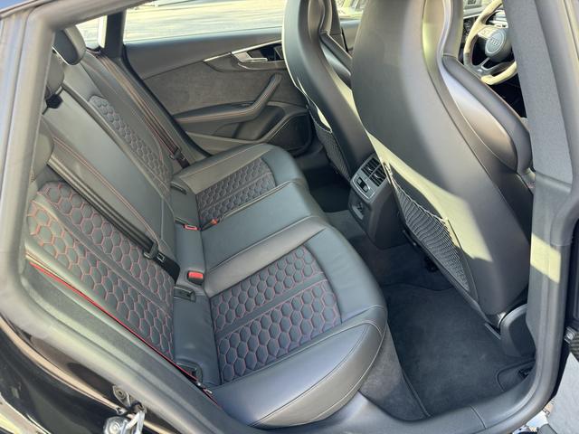 Audi RS 5 2023 car image #9