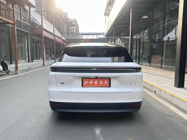 理想汽车 理想i6 2025 汽车图片 #9