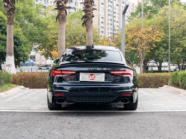 Audi RS 5 2023 car image #9