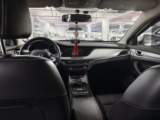 Changan Eado EV 2018 car image #9