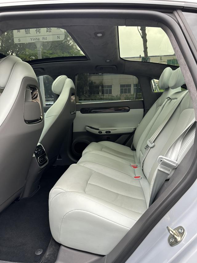 零跑汽车 零跑C01 2023 汽车图片 #9