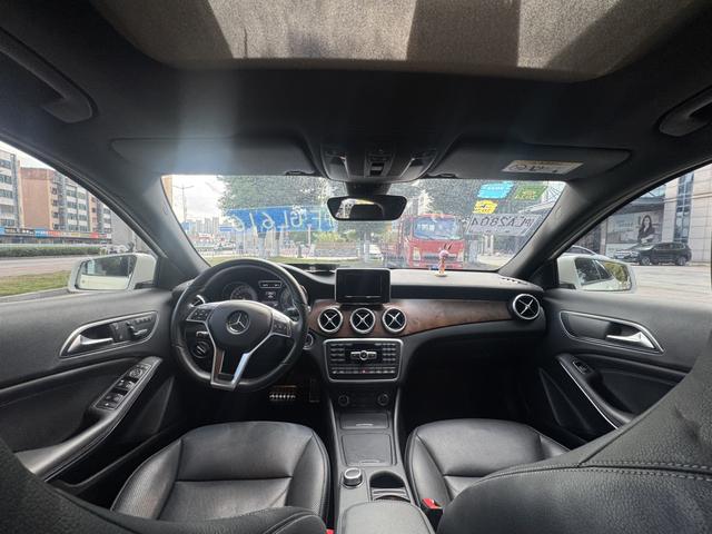 Mercedes-Benz GLA Class (Imported) 2016 car image #9