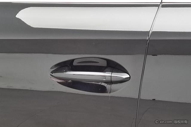 HongQi E-QM5 2023 immagine di auto #9