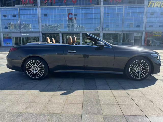 Mercedes-Benz CLE Class 2025 immagine di auto #9