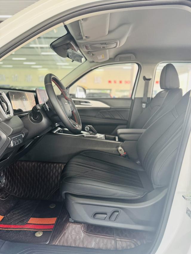 Haval H5 2023 #9 Haval H5 2023 car image #9